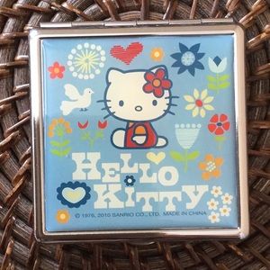 COPY - Hello kitty compact mirror